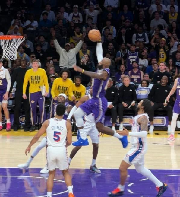 世界杯直播下载-119-115！东契奇伤退，里夫斯35分，湖人险胜终结76人队5连胜