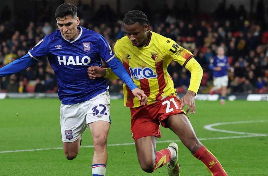 世界杯赛事数据-曼城外租小将姆富尼：人人的目标都是进一线队，那里氛围很好